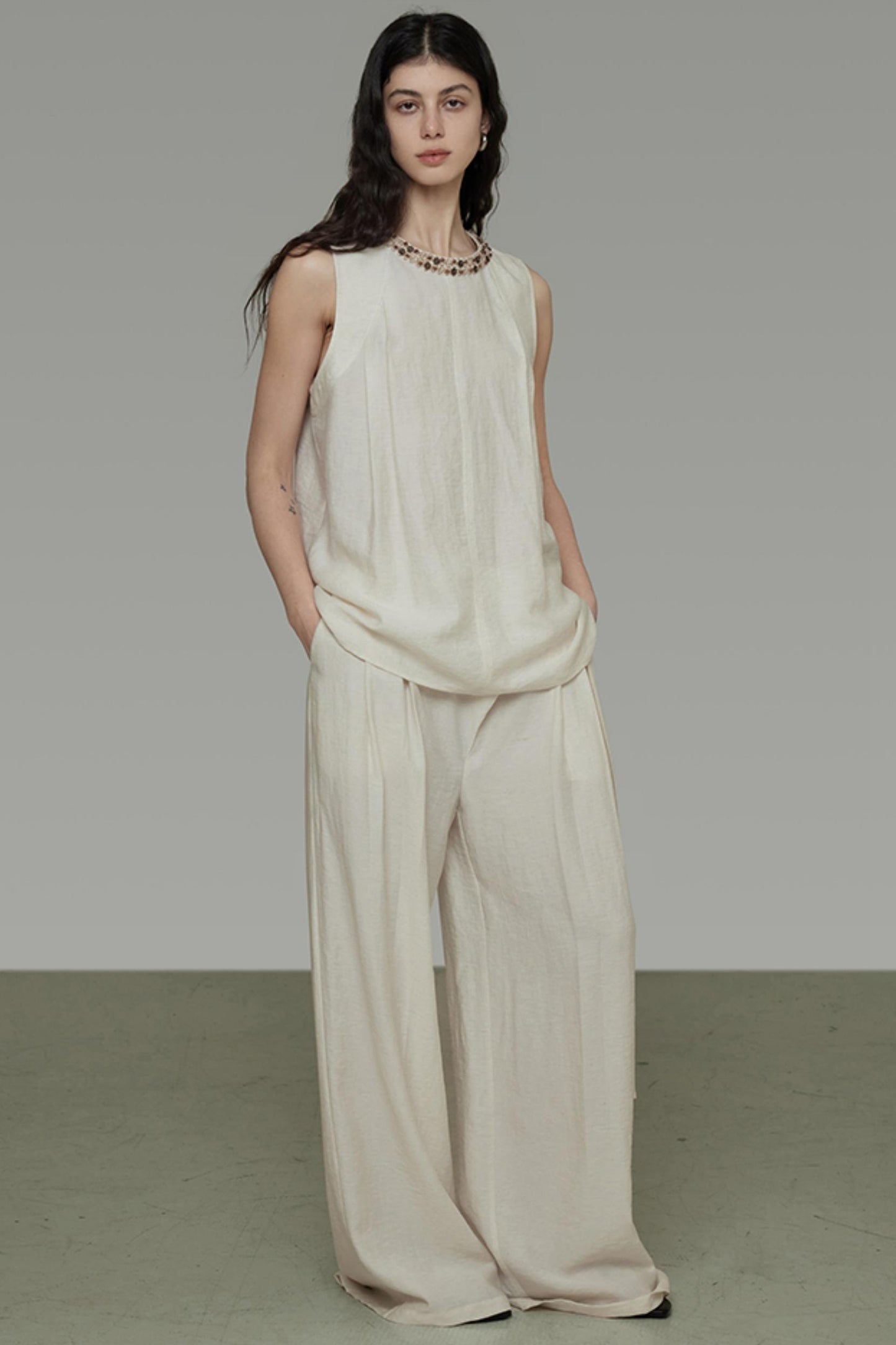 Simple Union Collar Vest