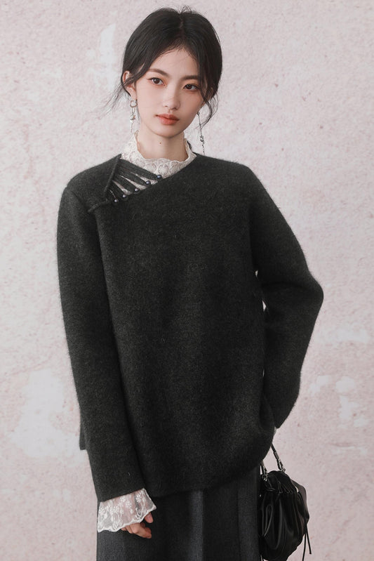 Lack Disc Buckle Sweater Top