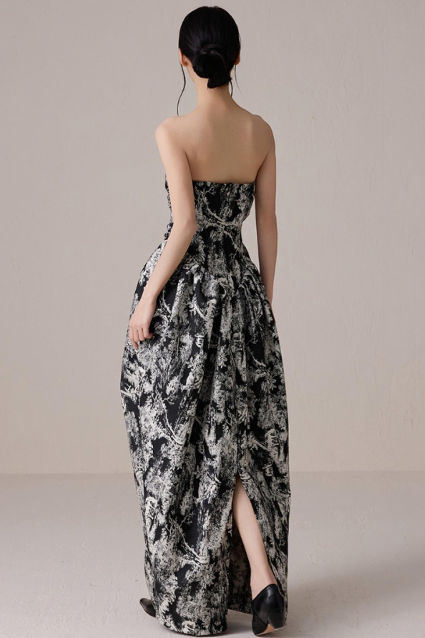 Retro Chic Strapless Dress