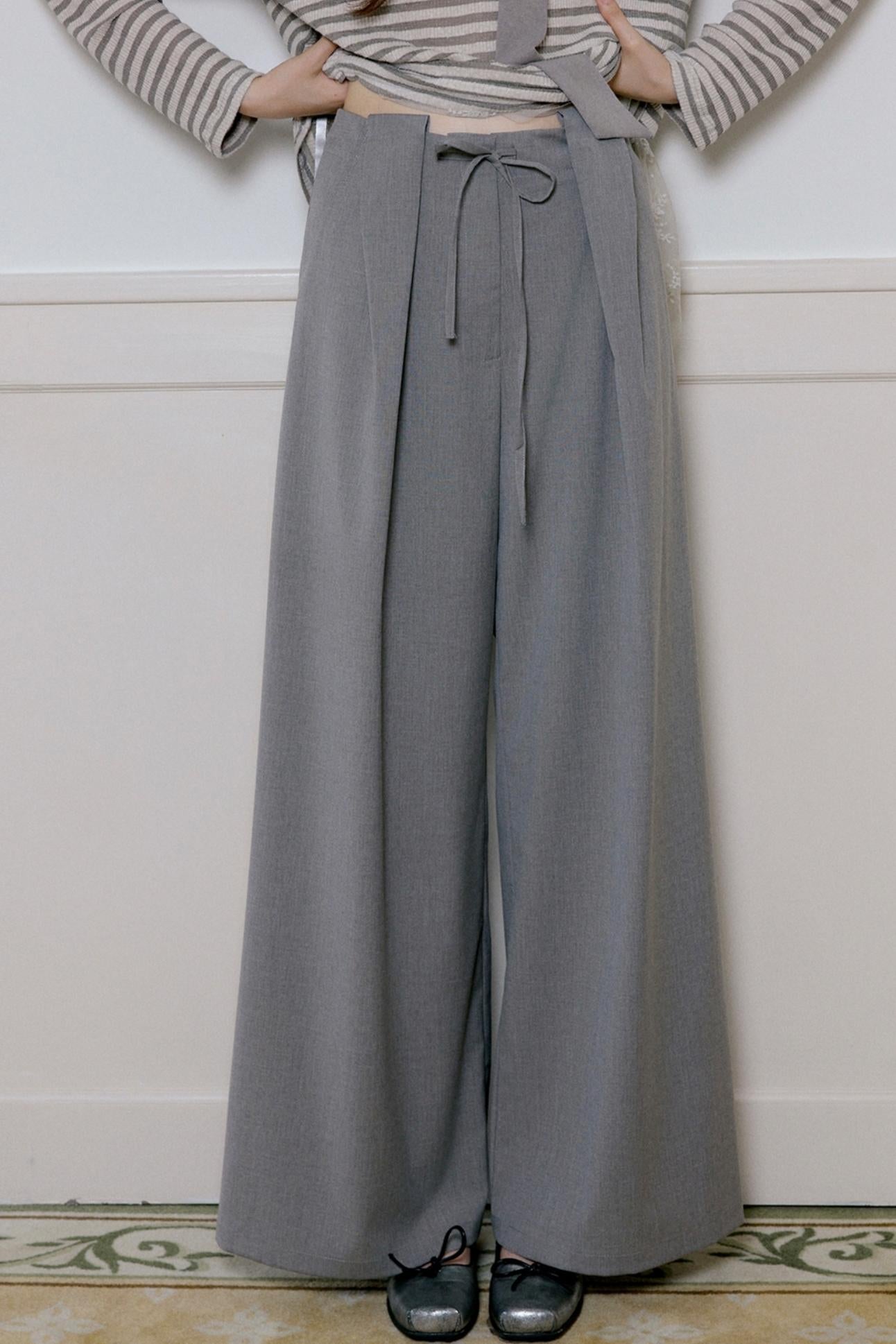 Gray Loose-Fitting Wide-Leg Pants