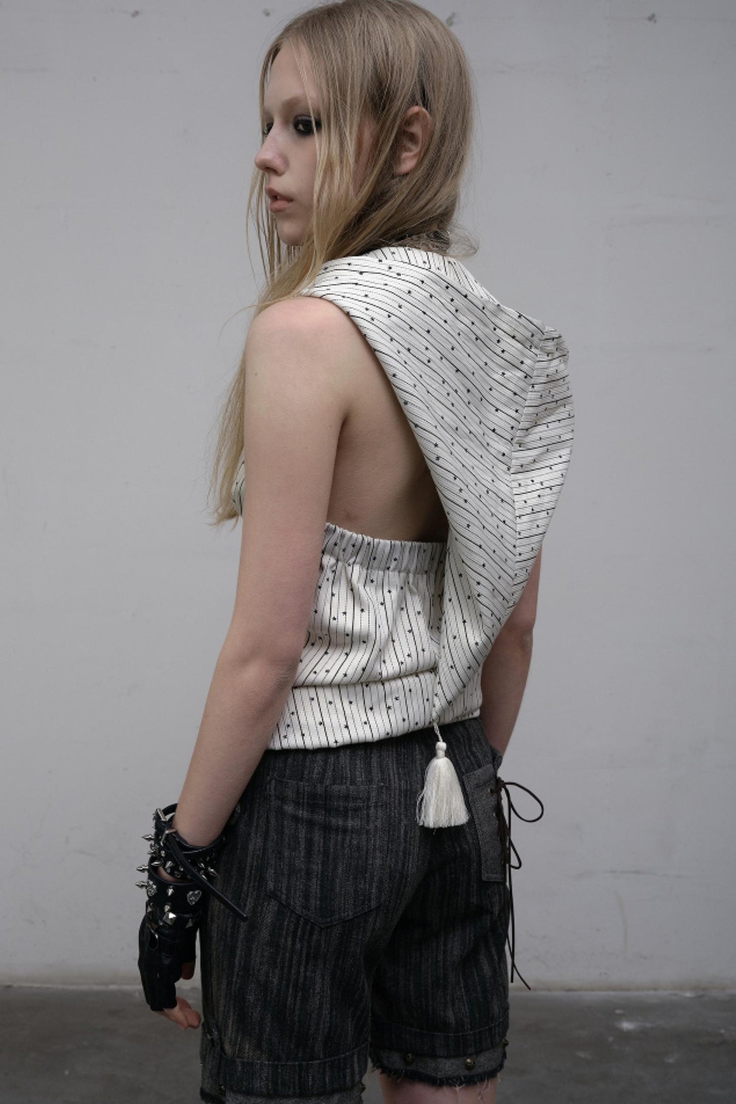 Witchy Sleeveless Top