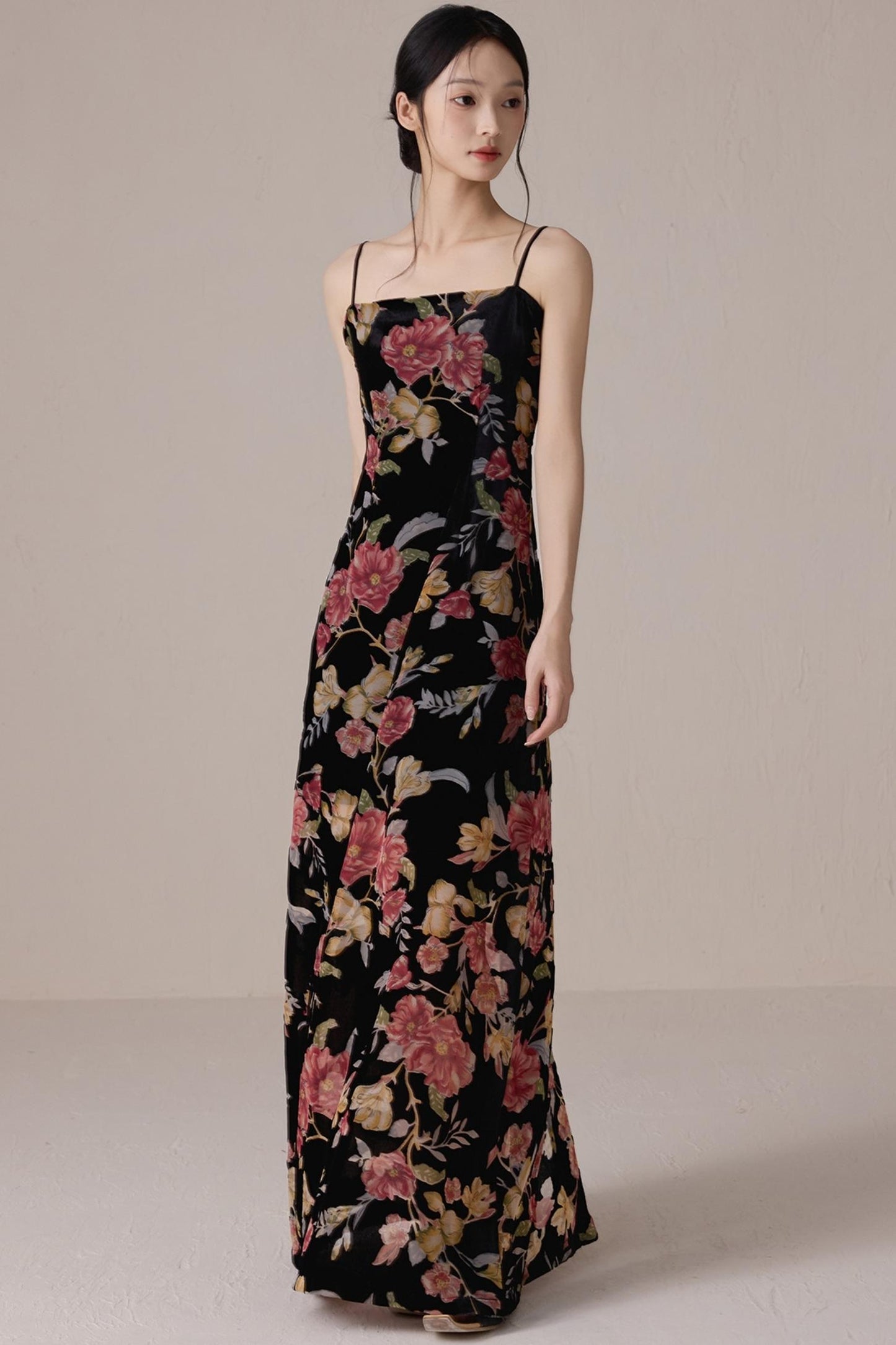 Vintage Floral Halter Maxi Dress