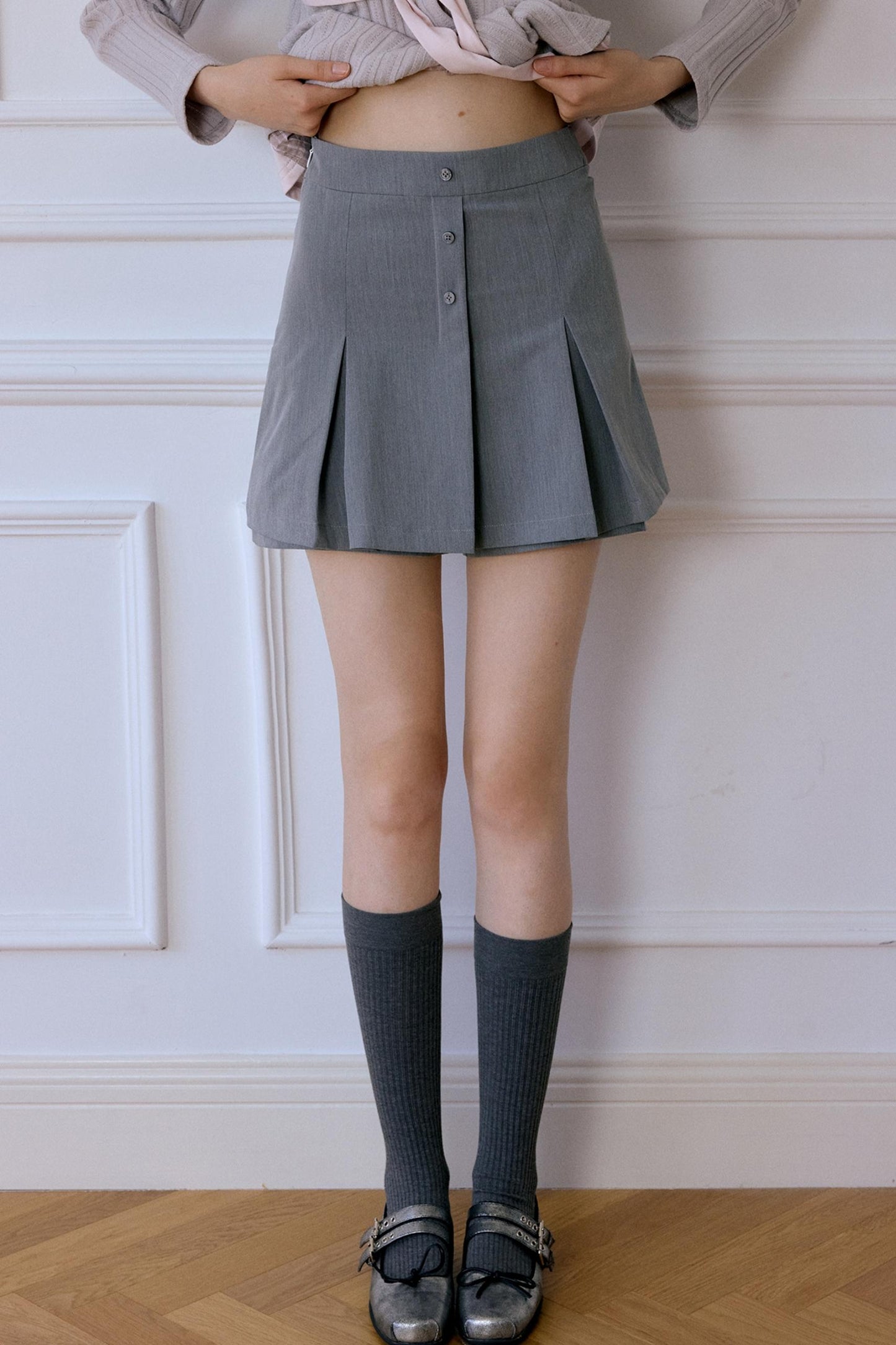 Artists Gray Pleated Culottes Skirt