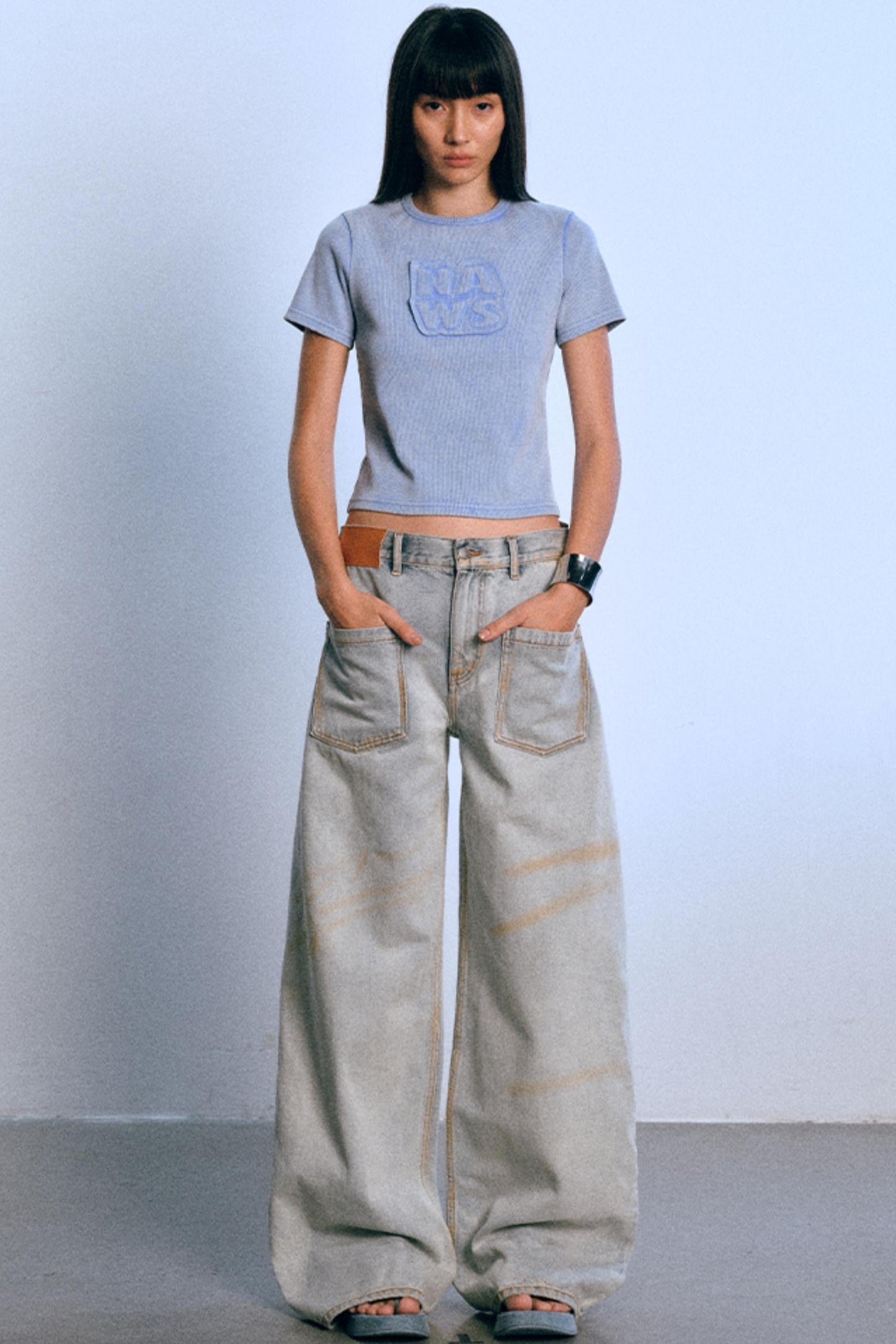 Vintage Round Neck Tee