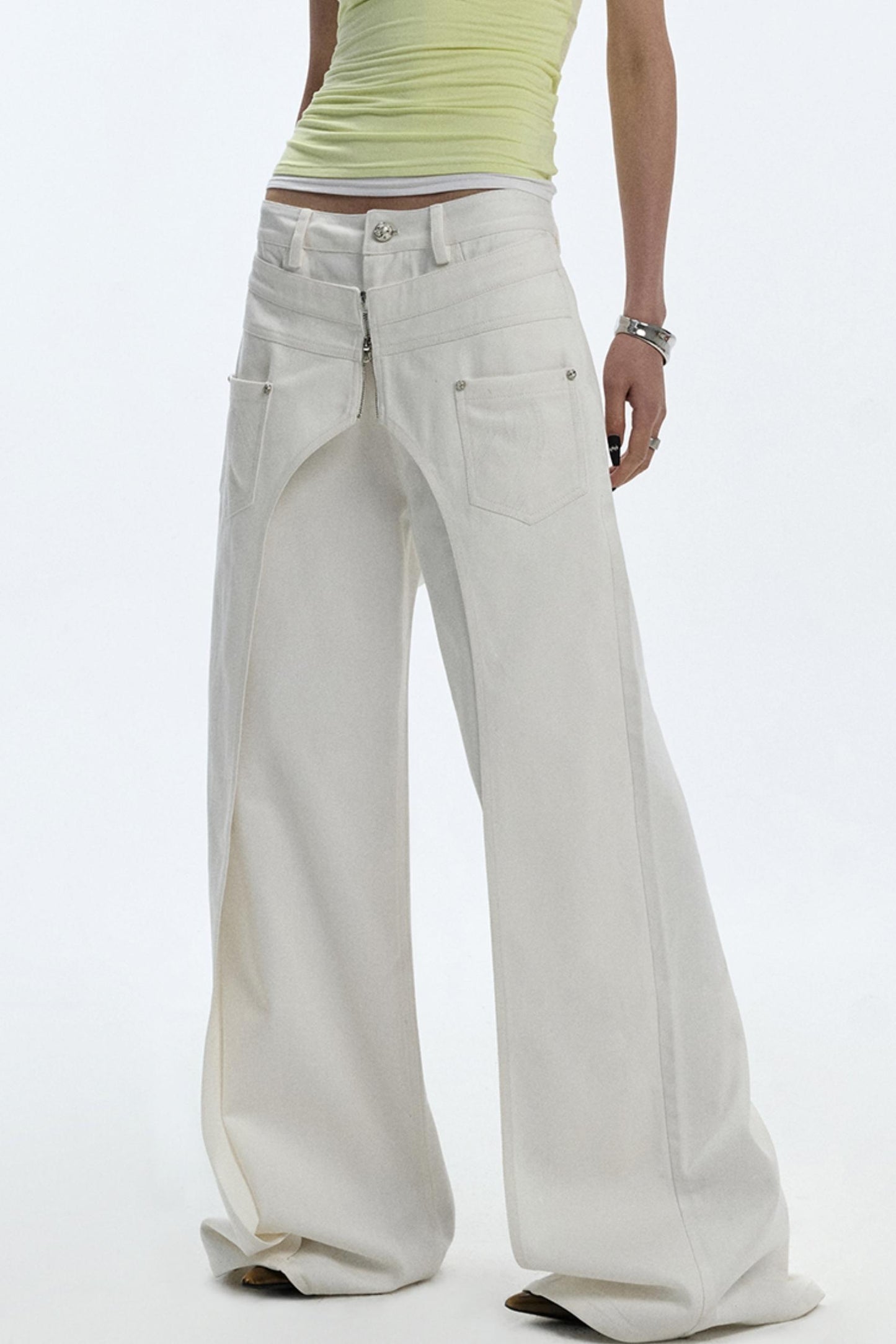 Design Two-Piece Zip-Up Wide-Leg Jeans