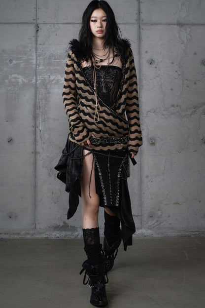 Irregular Leaky Leg Skirt