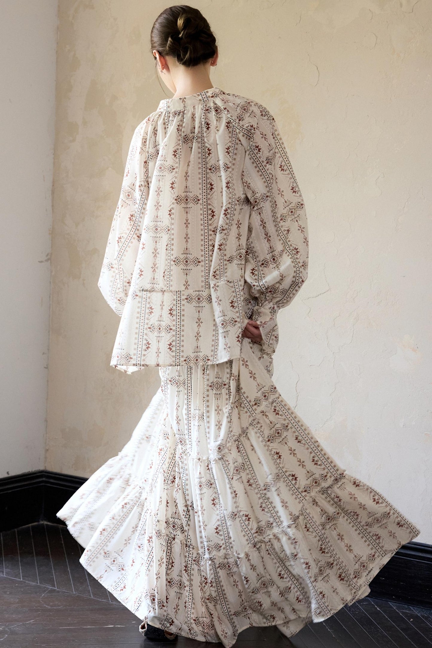 Romantic Ethnic Printed V-Neck Pullover Shirt