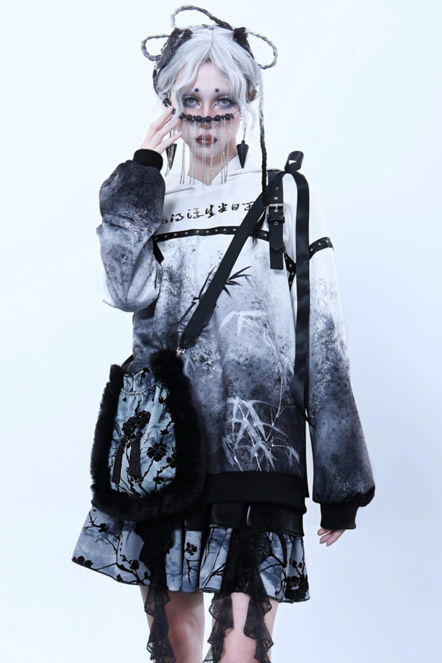 Shadow Design Oblique Bag