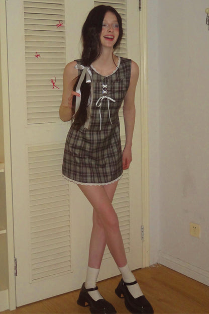 Vintage Tie-Doll Dress