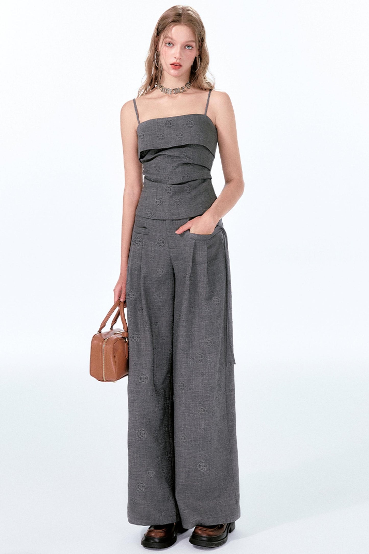 Dark Rose Lounge Set-Up