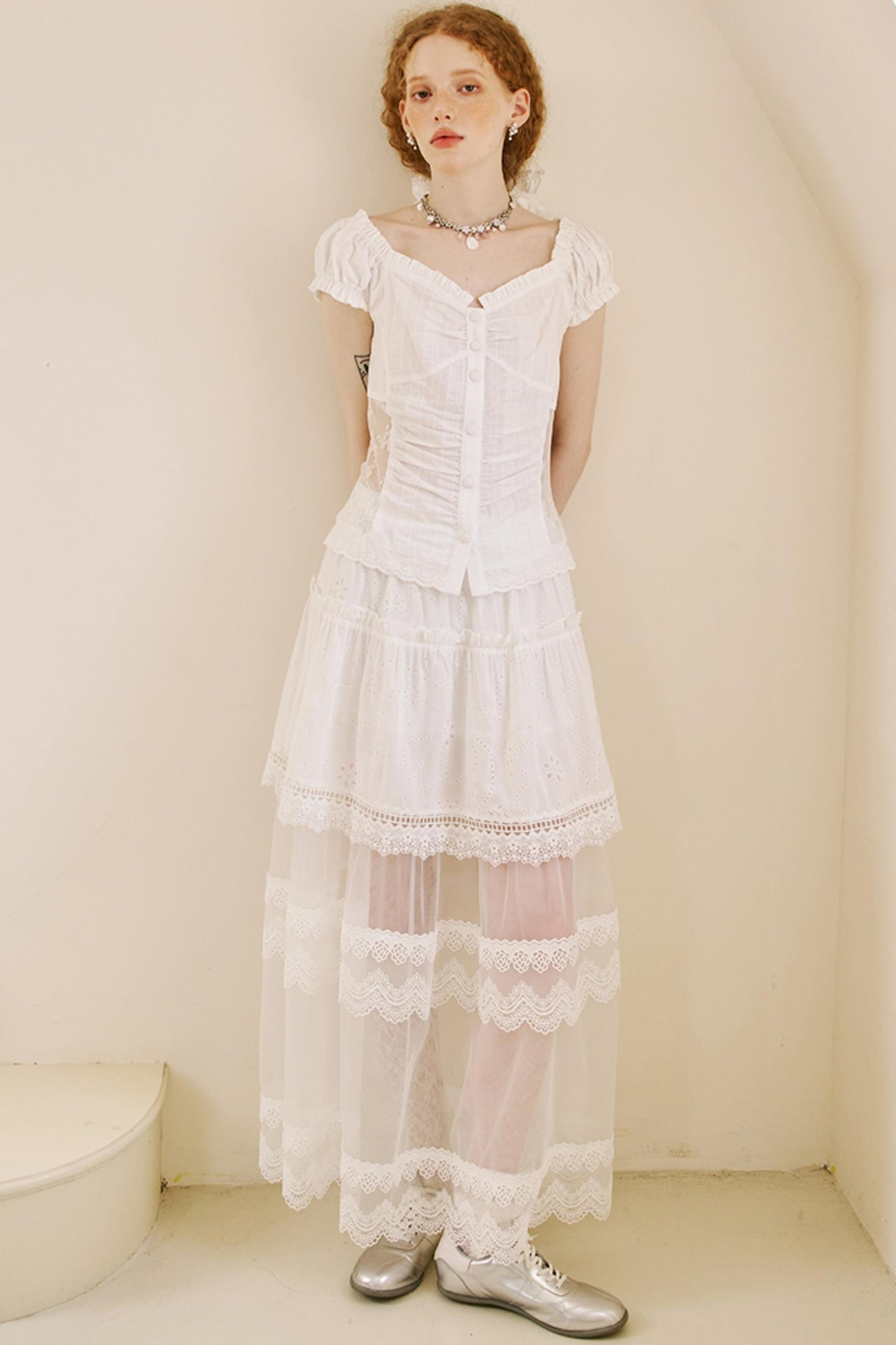 Vintage Lace Slim Fit Top