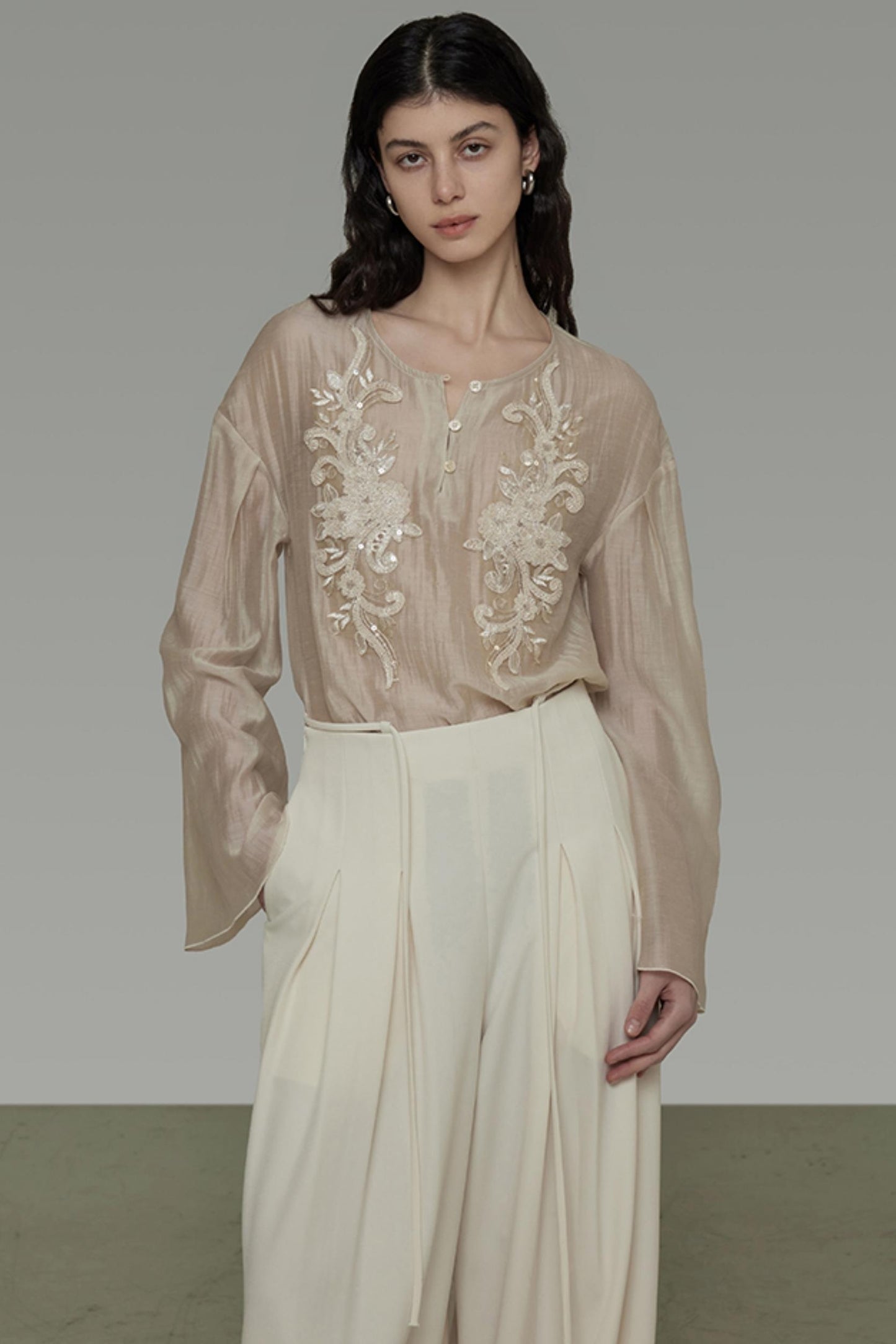 Retro Embroidered Blouse