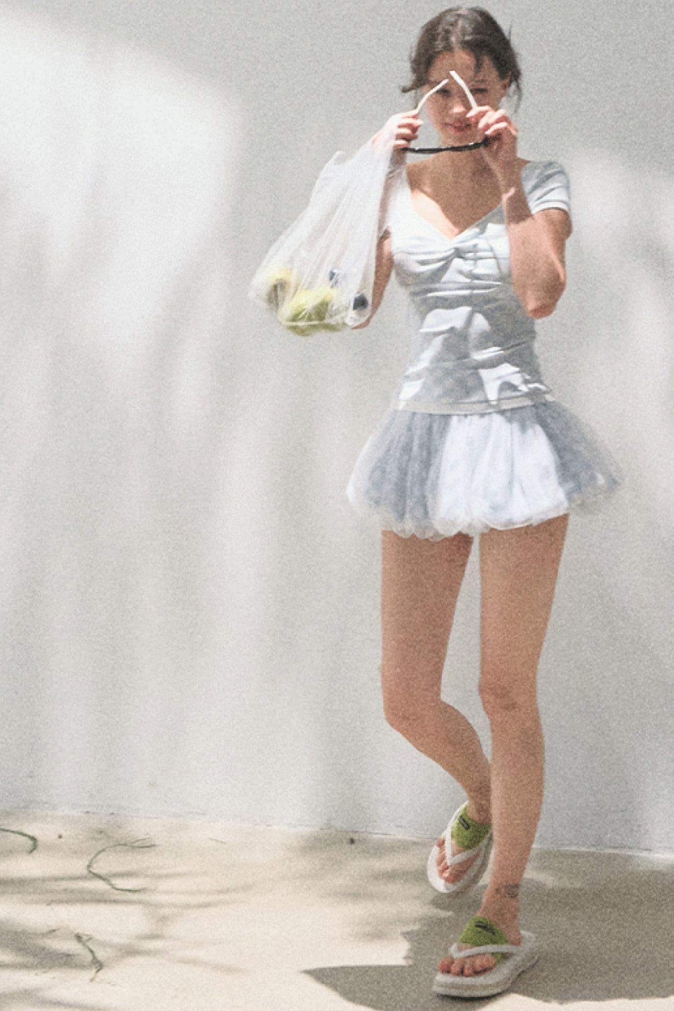 Slimming Checkered Tee