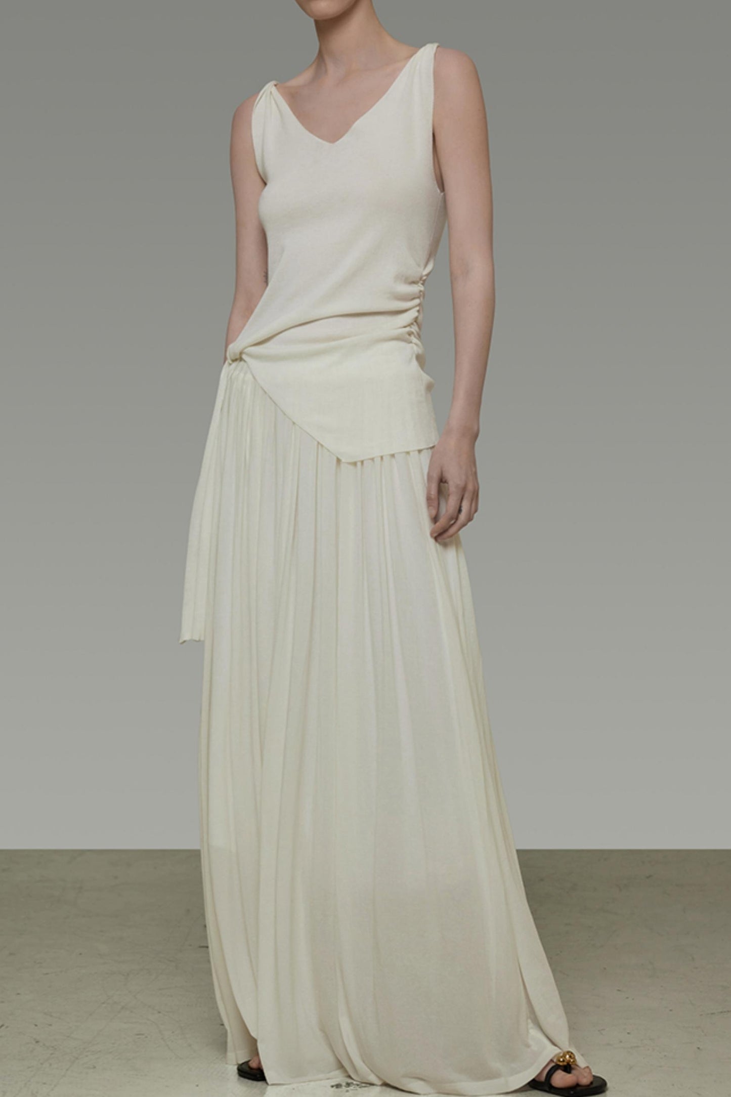 Flowing Pleated Skirt