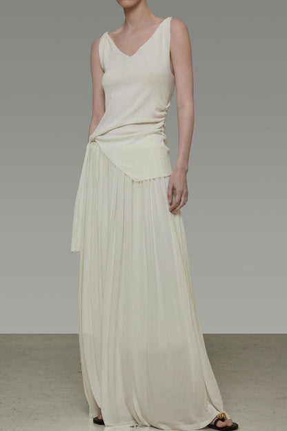 Flowing Pleated Skirt