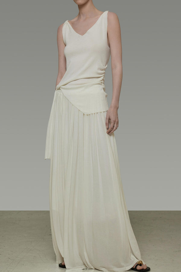 Flowing Pleated Skirt