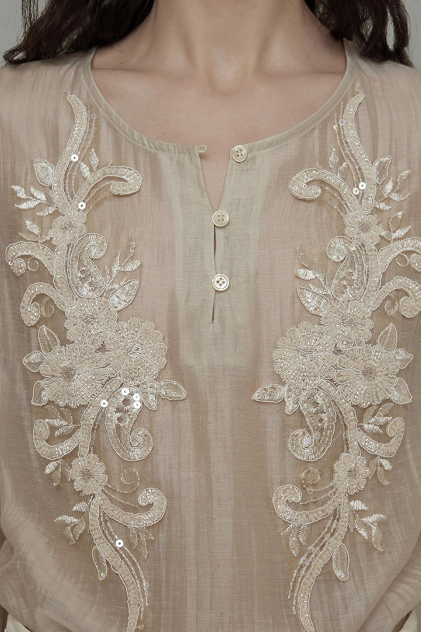 Retro Embroidered Blouse