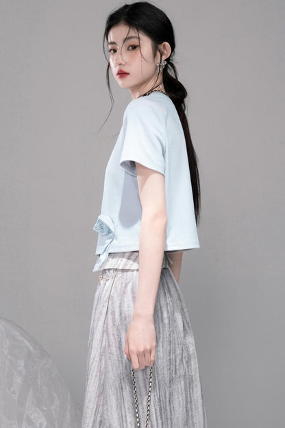 Sophisticated Three-Dimensional T-Shirt