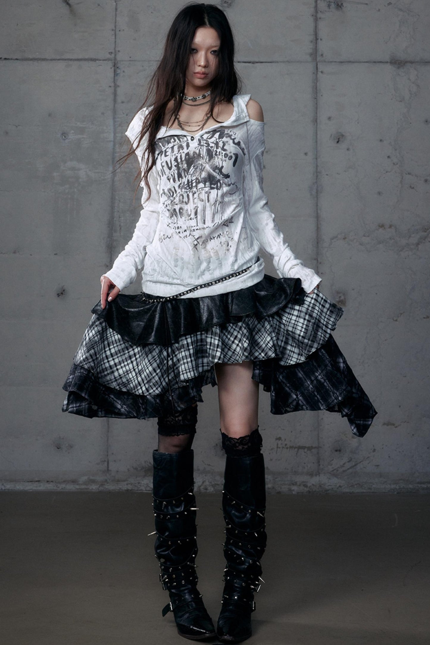 Dark Retro Plaid Leather Skirt