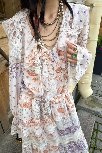 Cashew Flower Vintage Lace Dress Set-Up