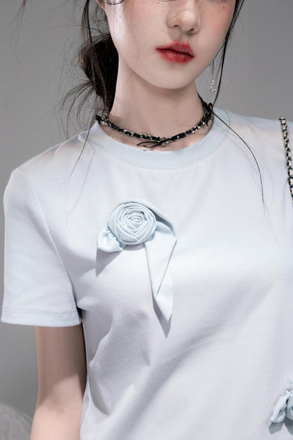 Sophisticated Three-Dimensional T-Shirt