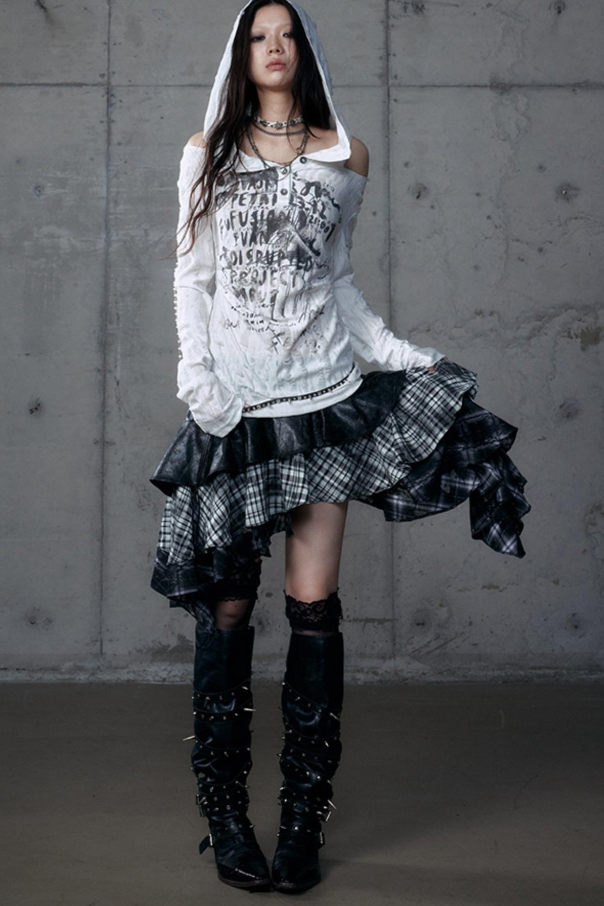 Dark Retro Plaid Leather Skirt