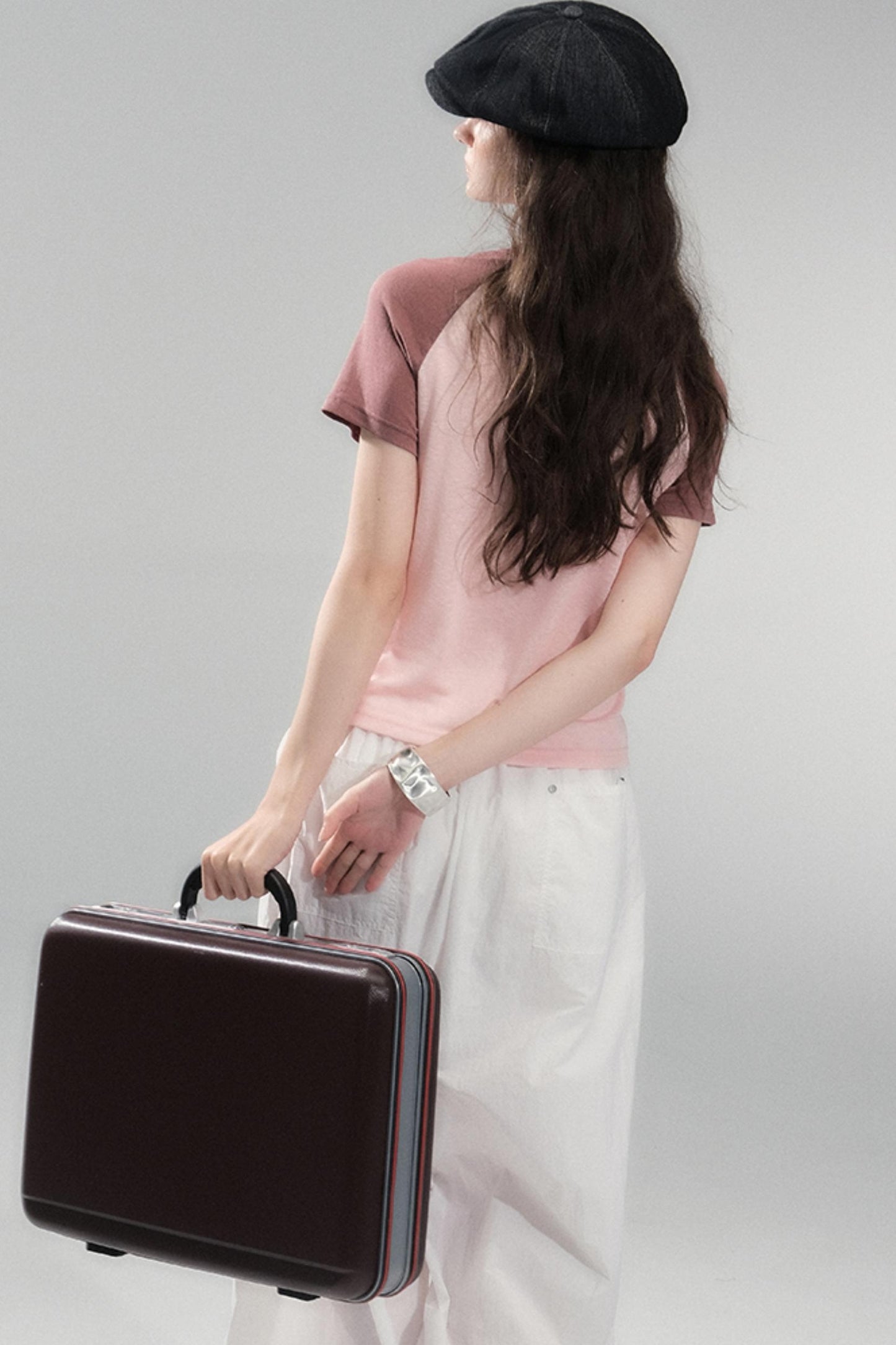 Cotton Island Raglan Sleeve T-shirt