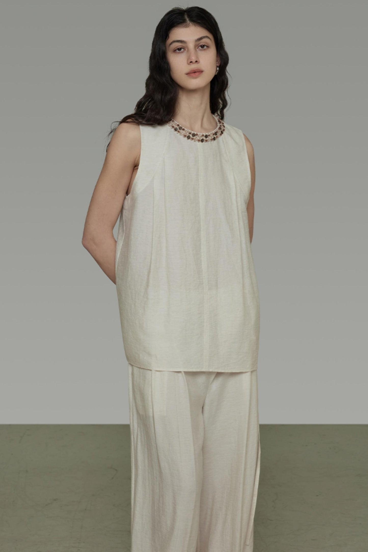 Simple Union Collar Vest