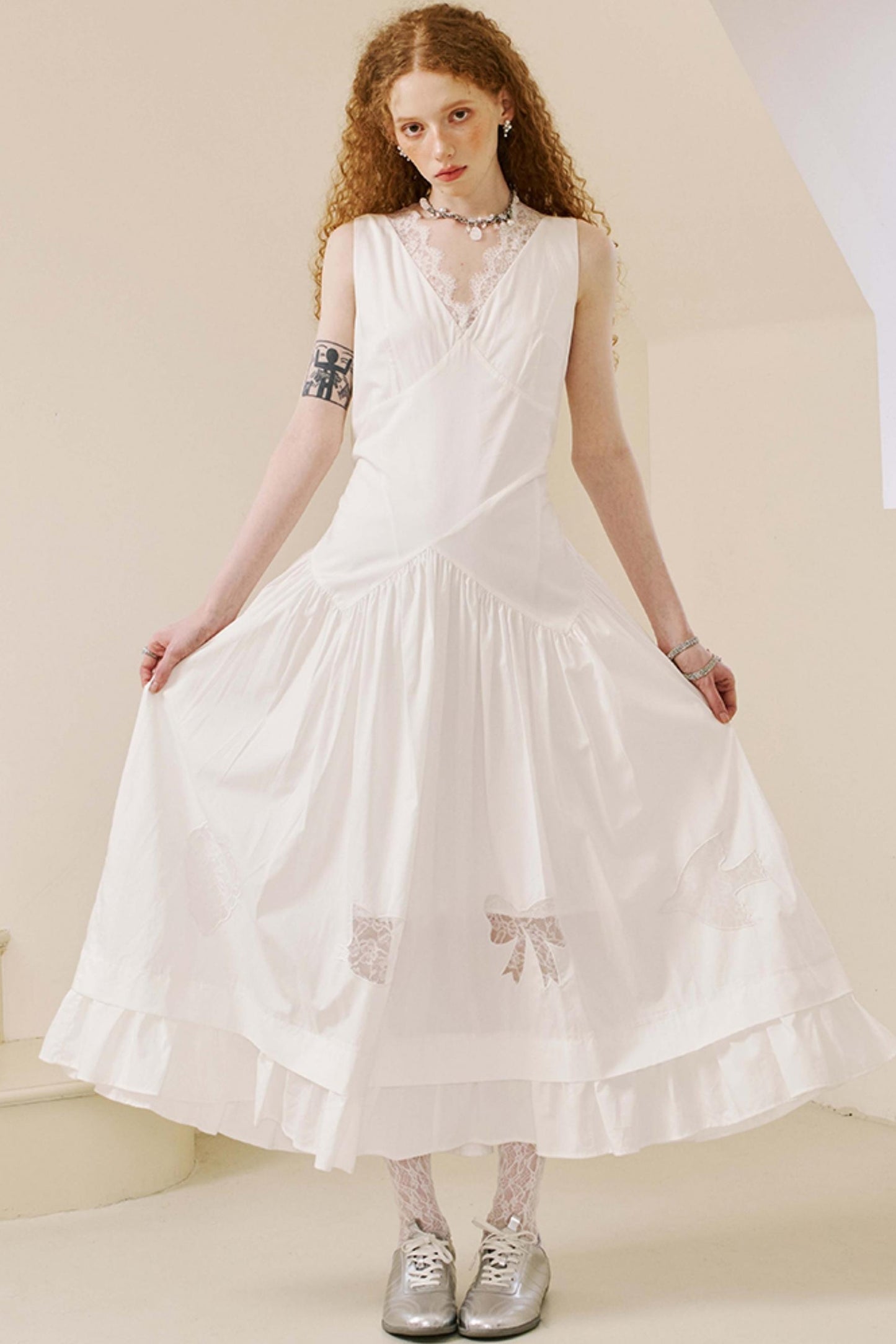 Elegant Lace V-Neck Dress