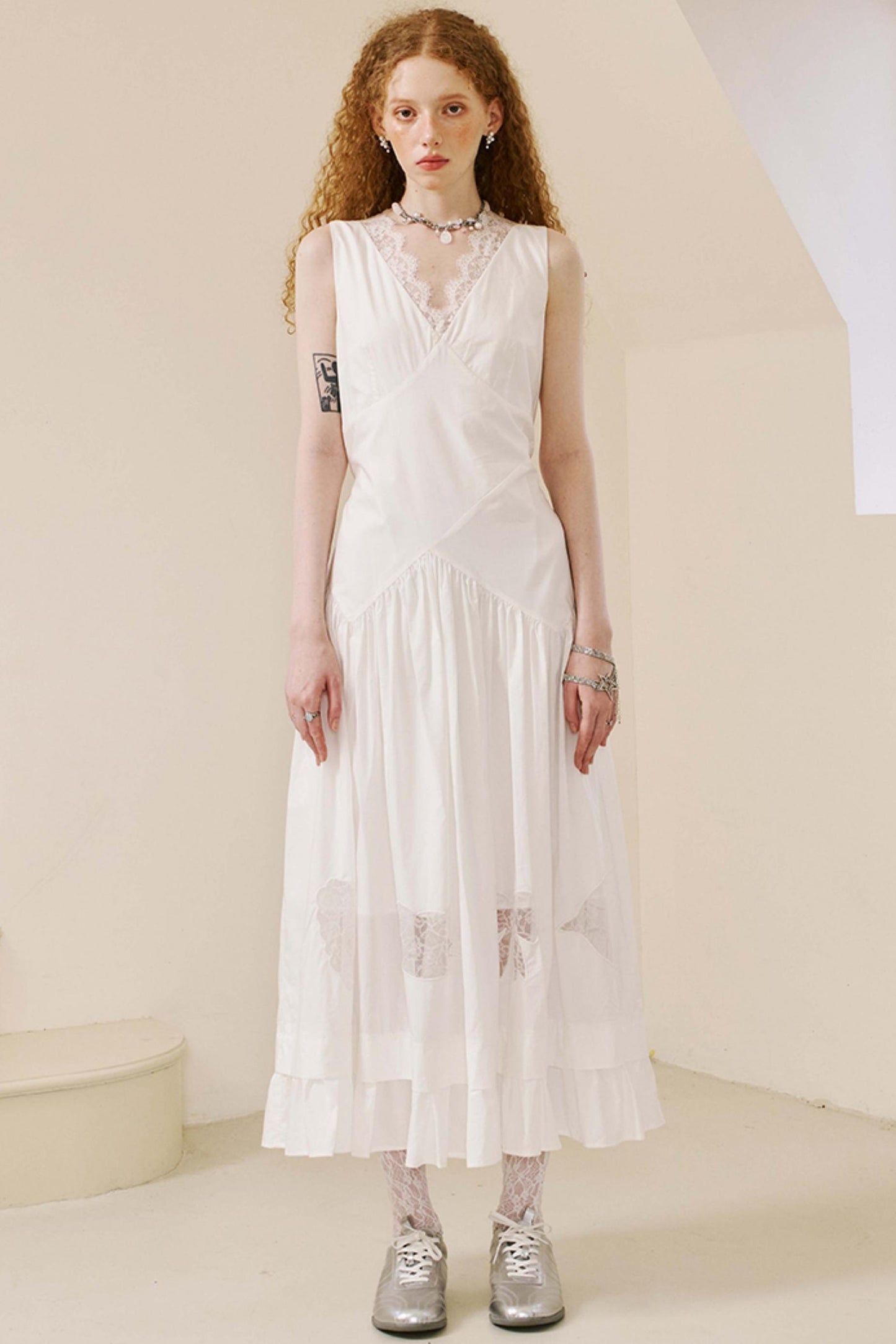 Elegant Lace V-Neck Dress