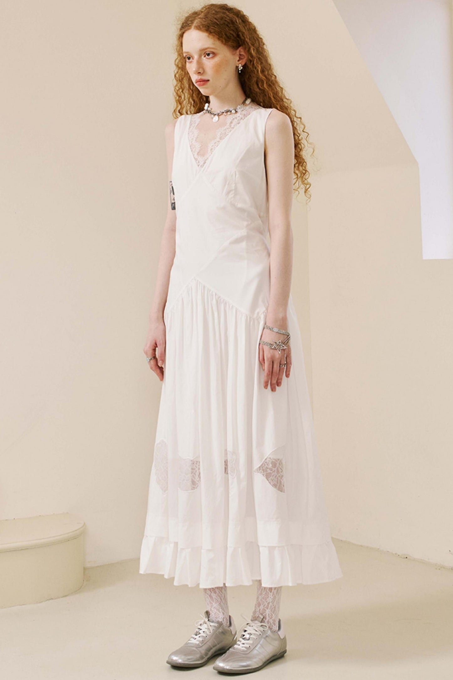 Elegant Lace V-Neck Dress