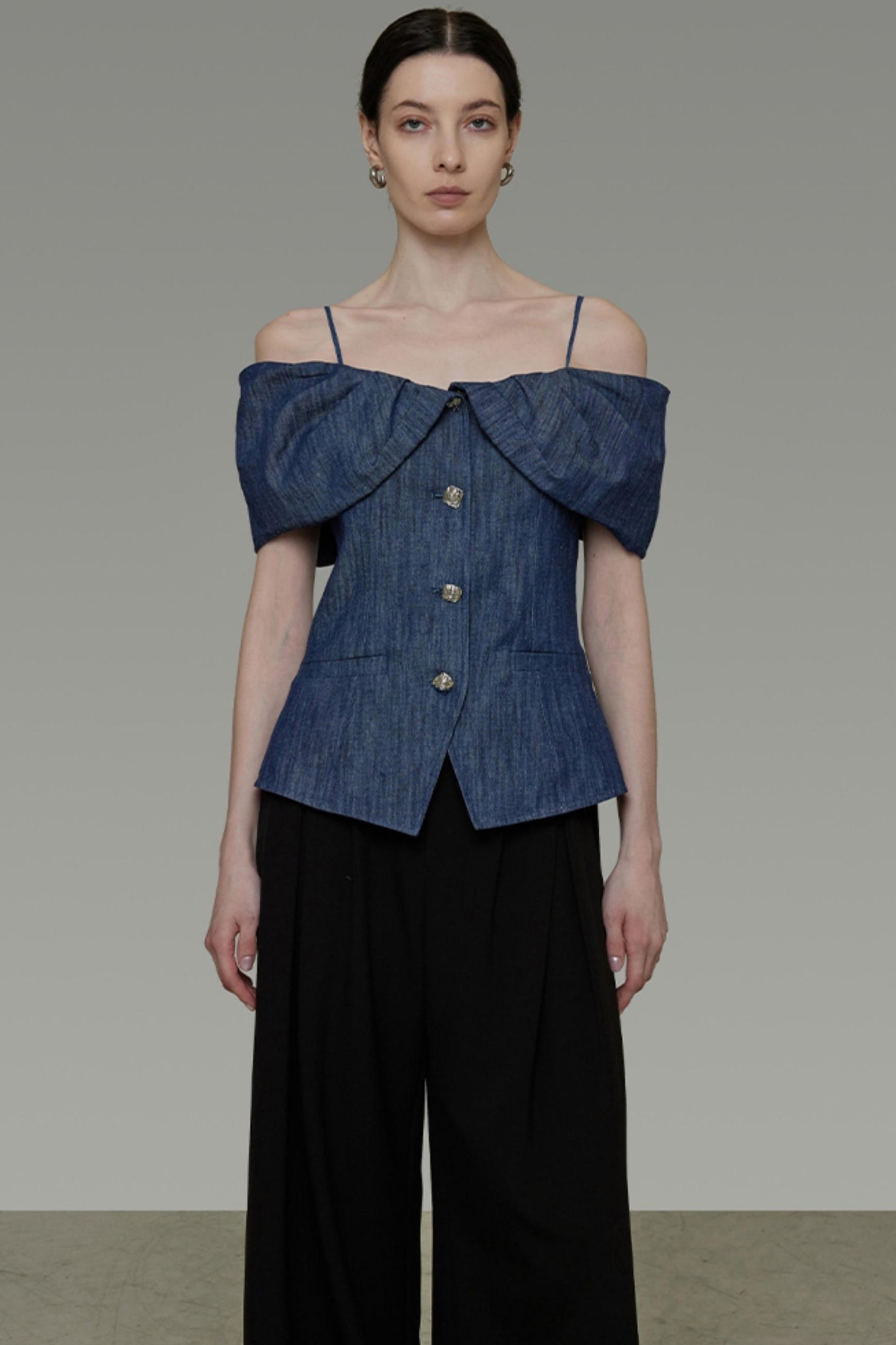 One-Shoulder Bubble Sleeve Top