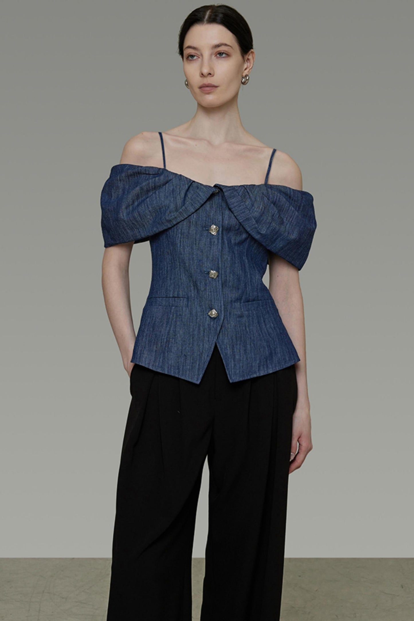 One-Shoulder Bubble Sleeve Top