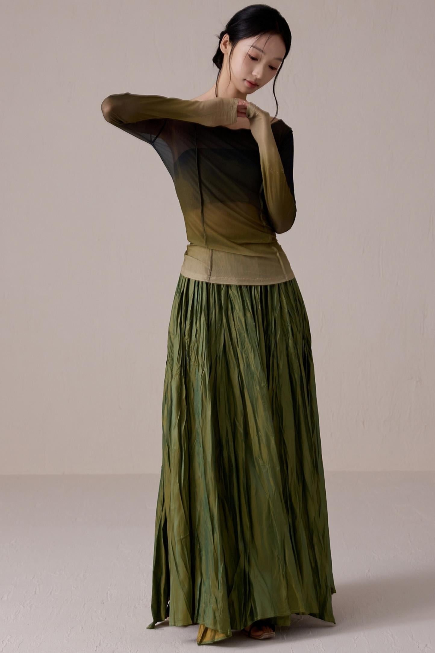 Slim Fit Gradient Mesh Tee