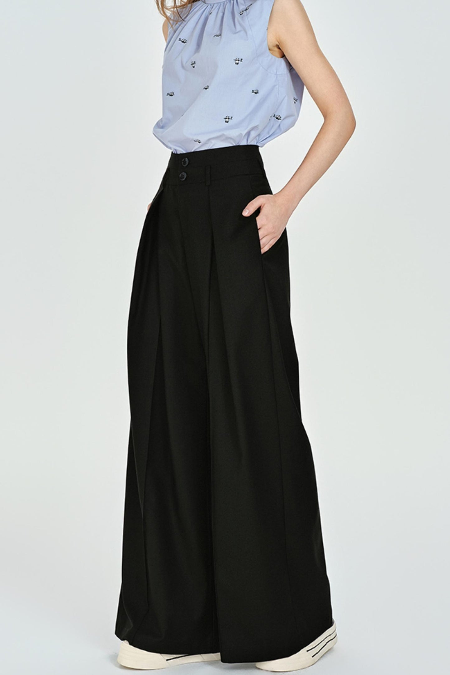 Effortless Wide-Leg Pants