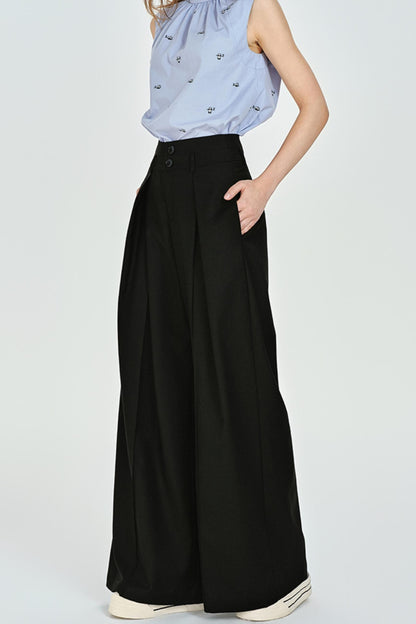Effortless Wide-Leg Pants