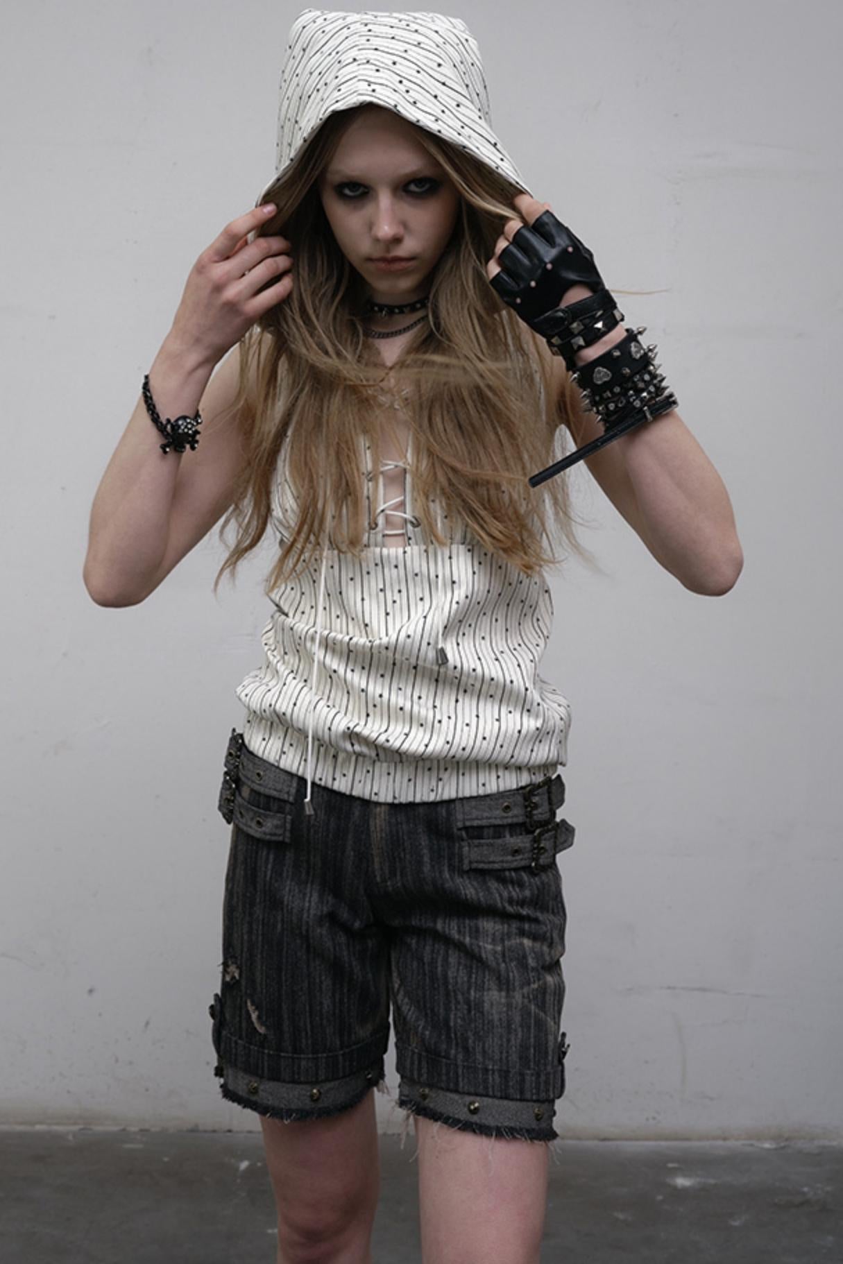 Witchy Sleeveless Top