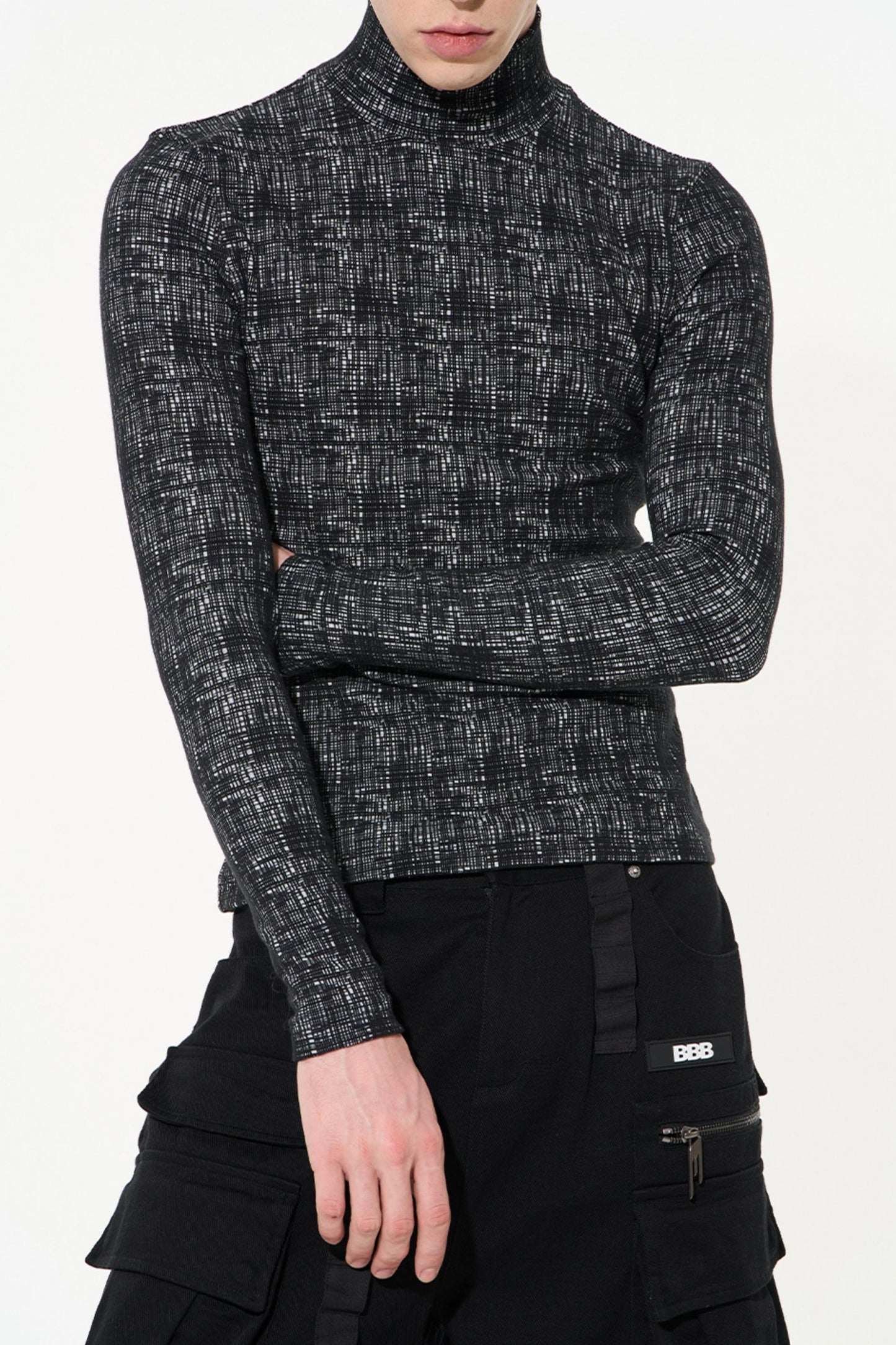 Minimalist Stand Collar Tee