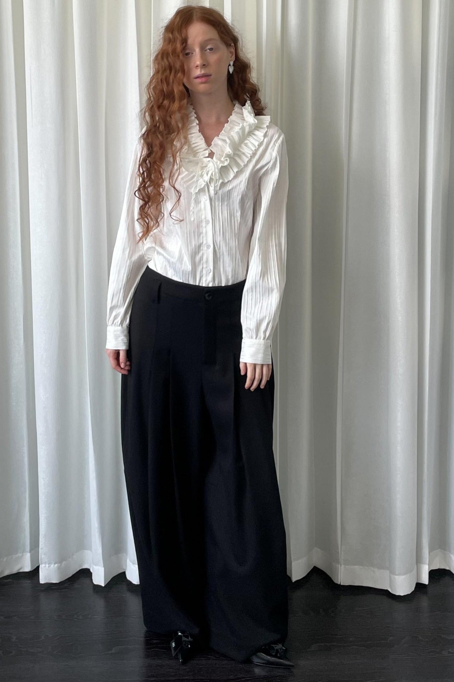 Big Lace Tie Long Sleeve Shirt