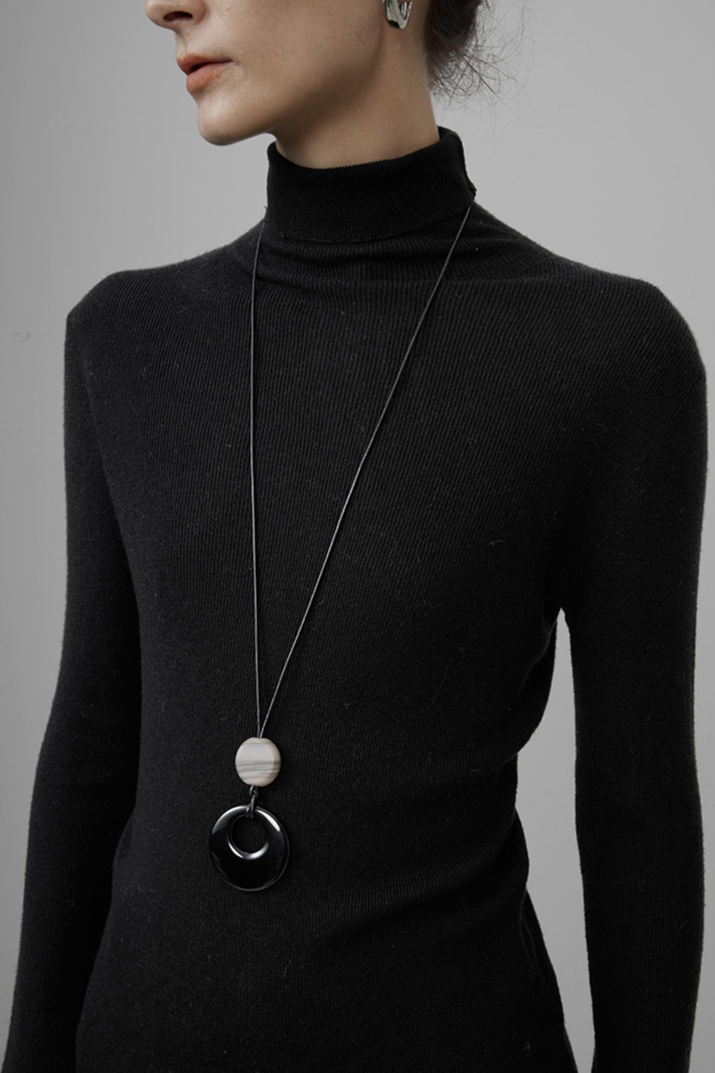 High Neck Slim Knit Sweater