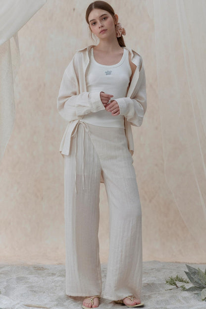 Pleatless Lapel Wide-Leg Trousers