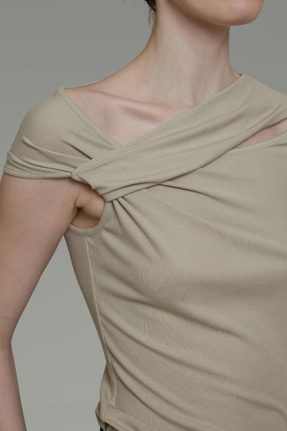 Shoulder Design Tank