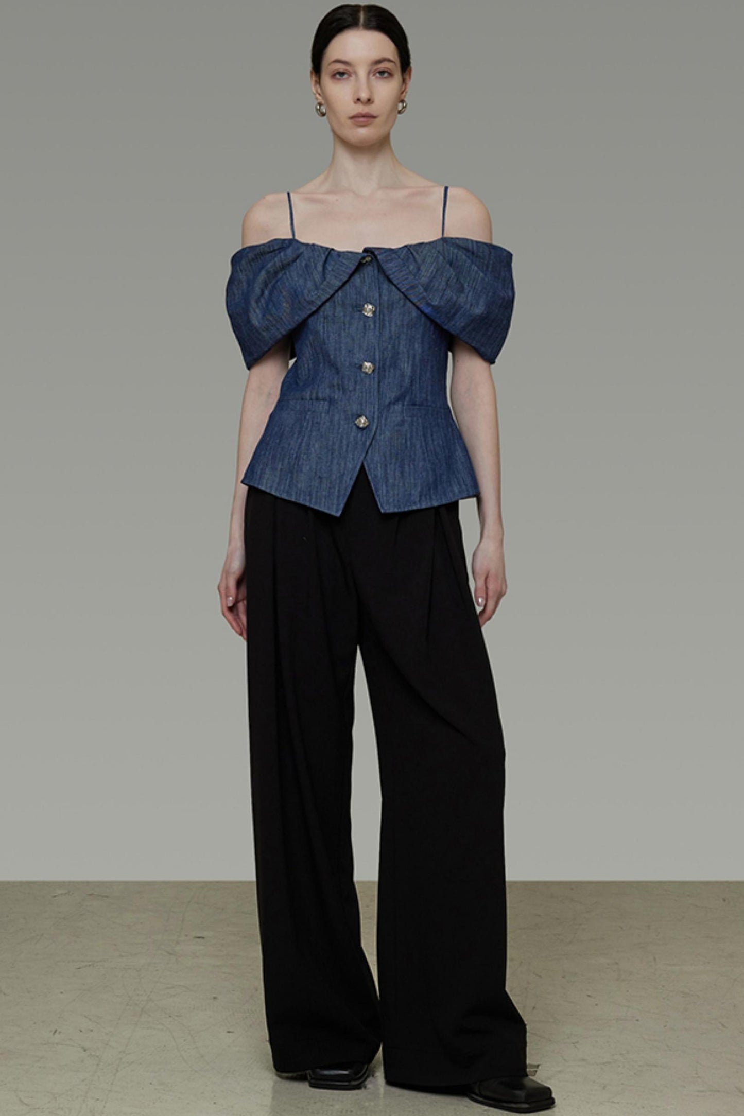 One-Shoulder Bubble Sleeve Top