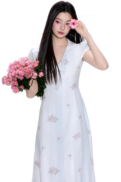 Vintage Floral V-Neck Dress