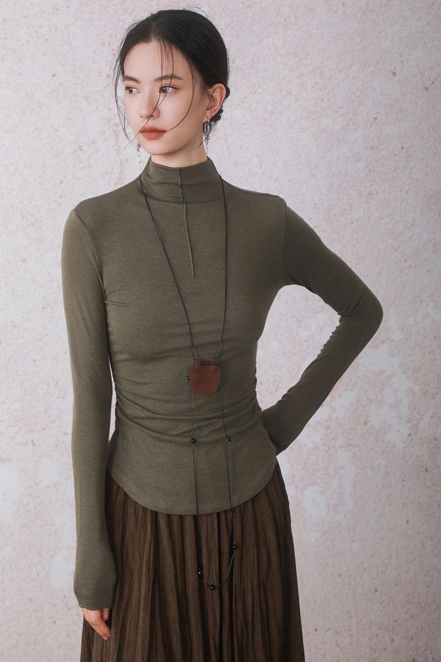 Three-dimensional Warm Semi-Turtleneck T-shirt