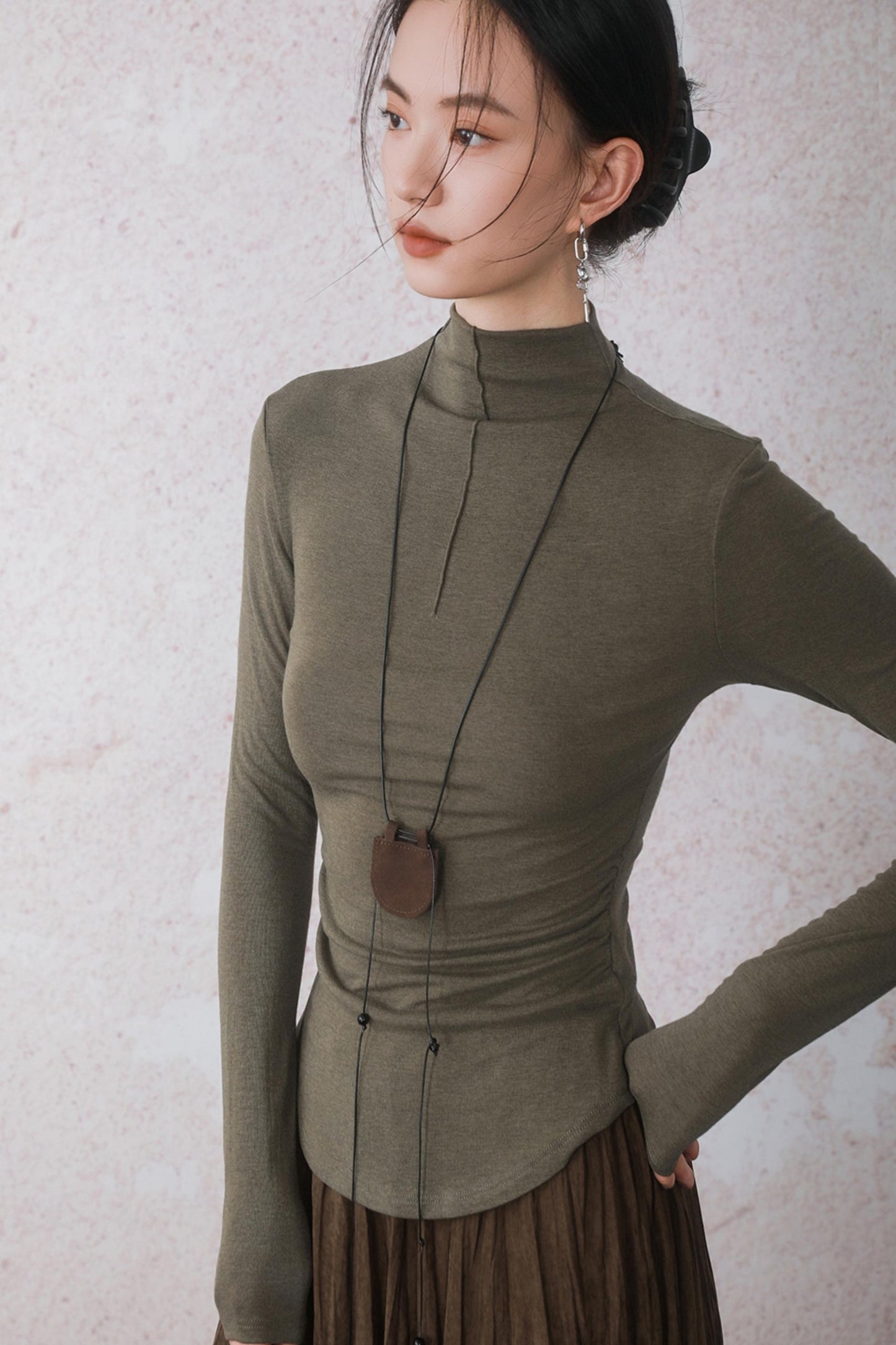 Three-dimensional Warm Semi-Turtleneck T-shirt