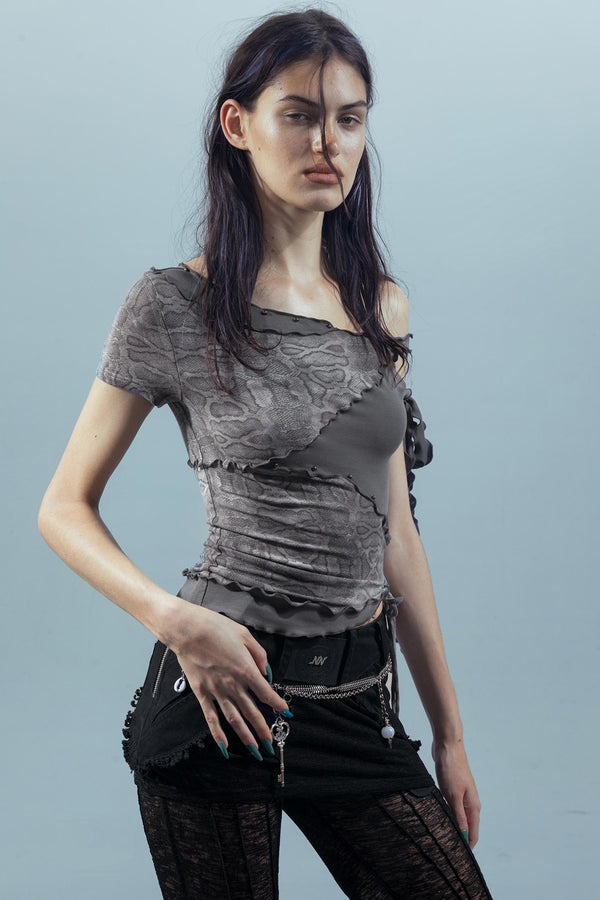 Spliced Rivet Short Sleeve Tee