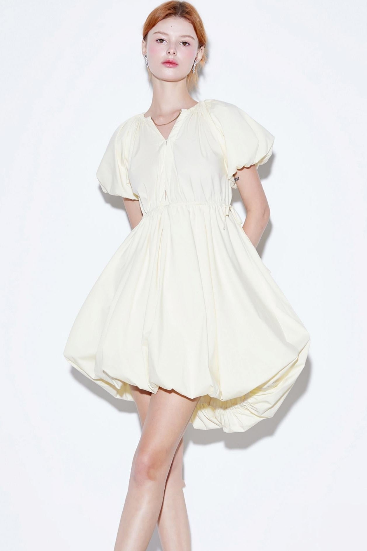 Elegant Cotton-Poplin V-Neck Puff Sleeve Bud Dress