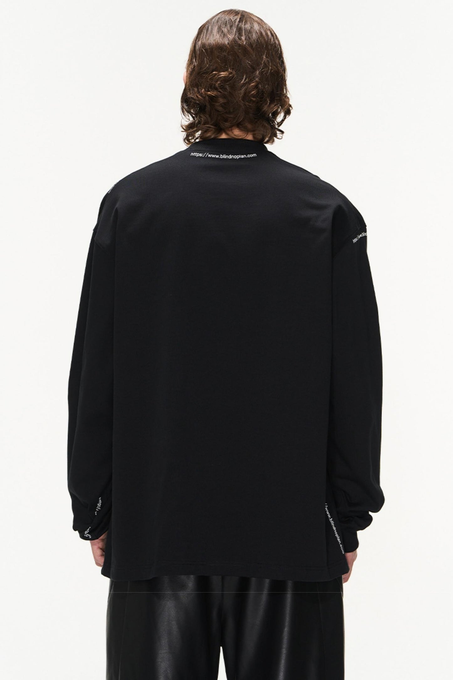 Base Logo Loose T-Shirt