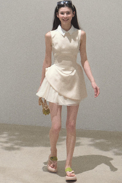 Stunning Choker-Style Saree Dress